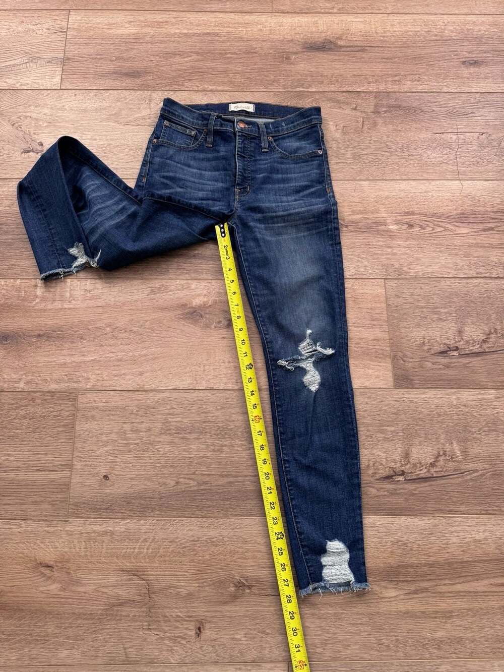 Madewell 9” High Rise Skinny Jeans Womens 28 Dark Wash Distressed Denim - Picture 3 of 9